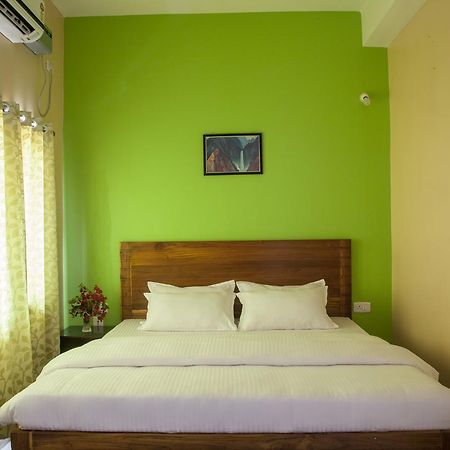 Rains Inn Eco Hotel Димапур Экстерьер фото